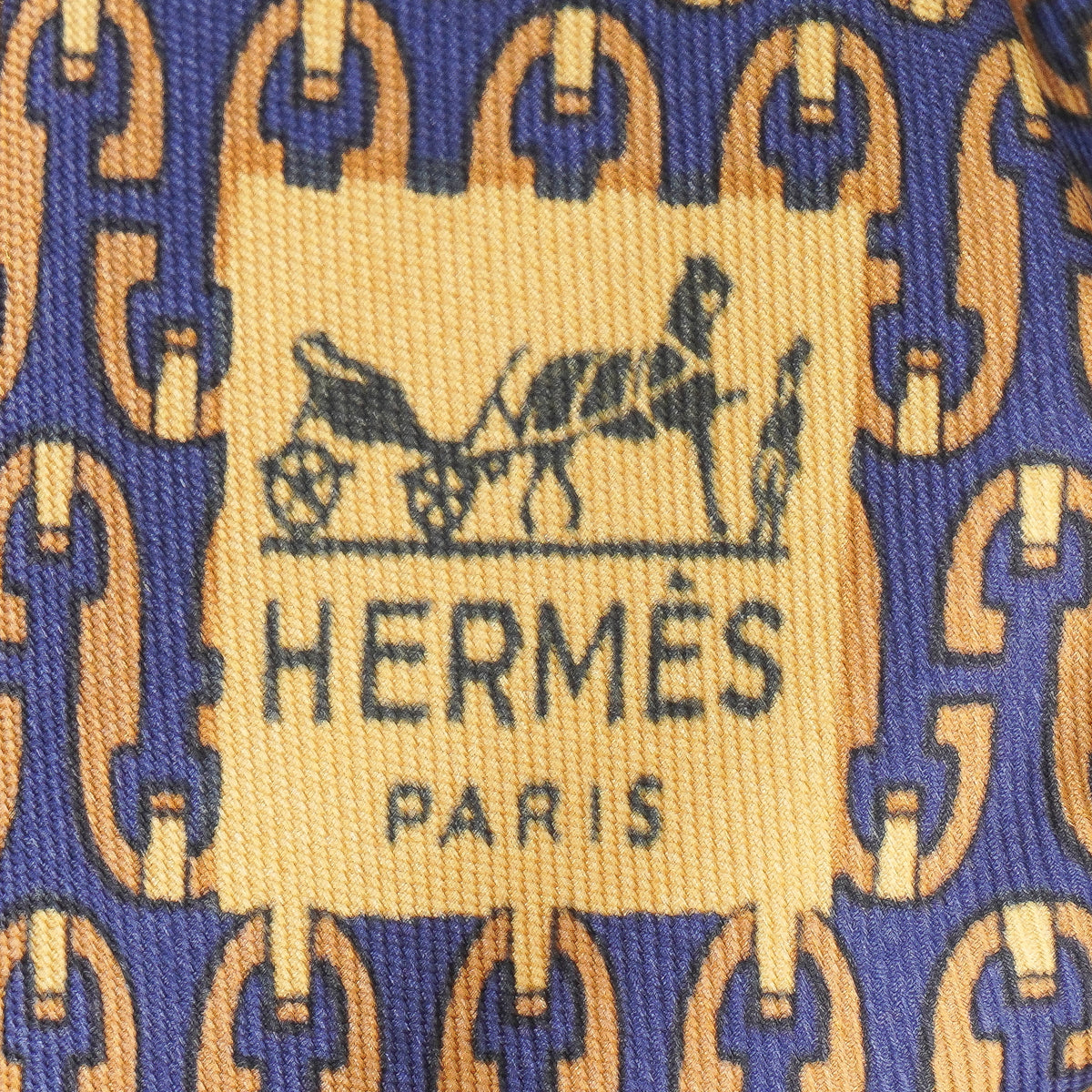 Hermes Link in Love tie