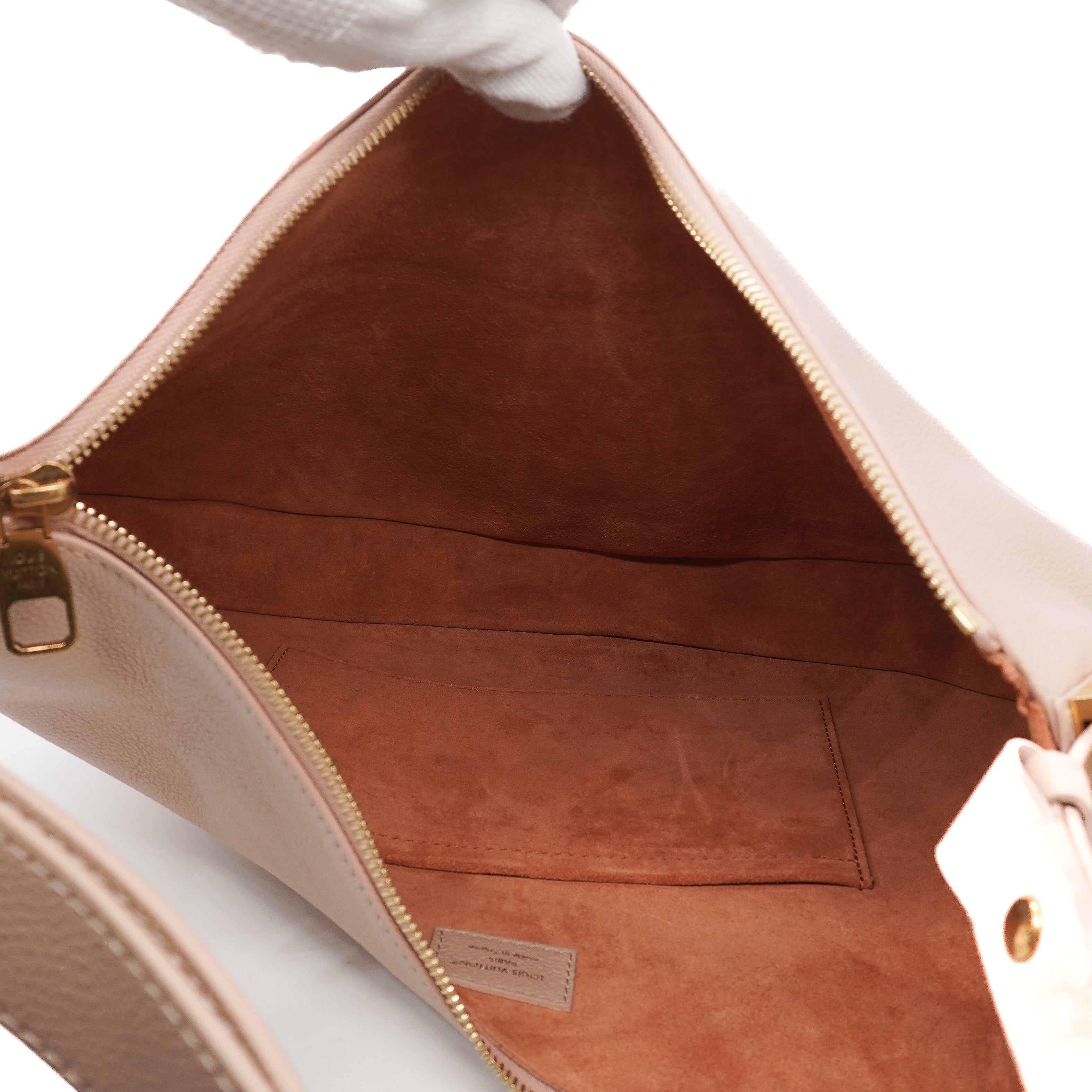 Louis Vuitton Low Key Cookie MM