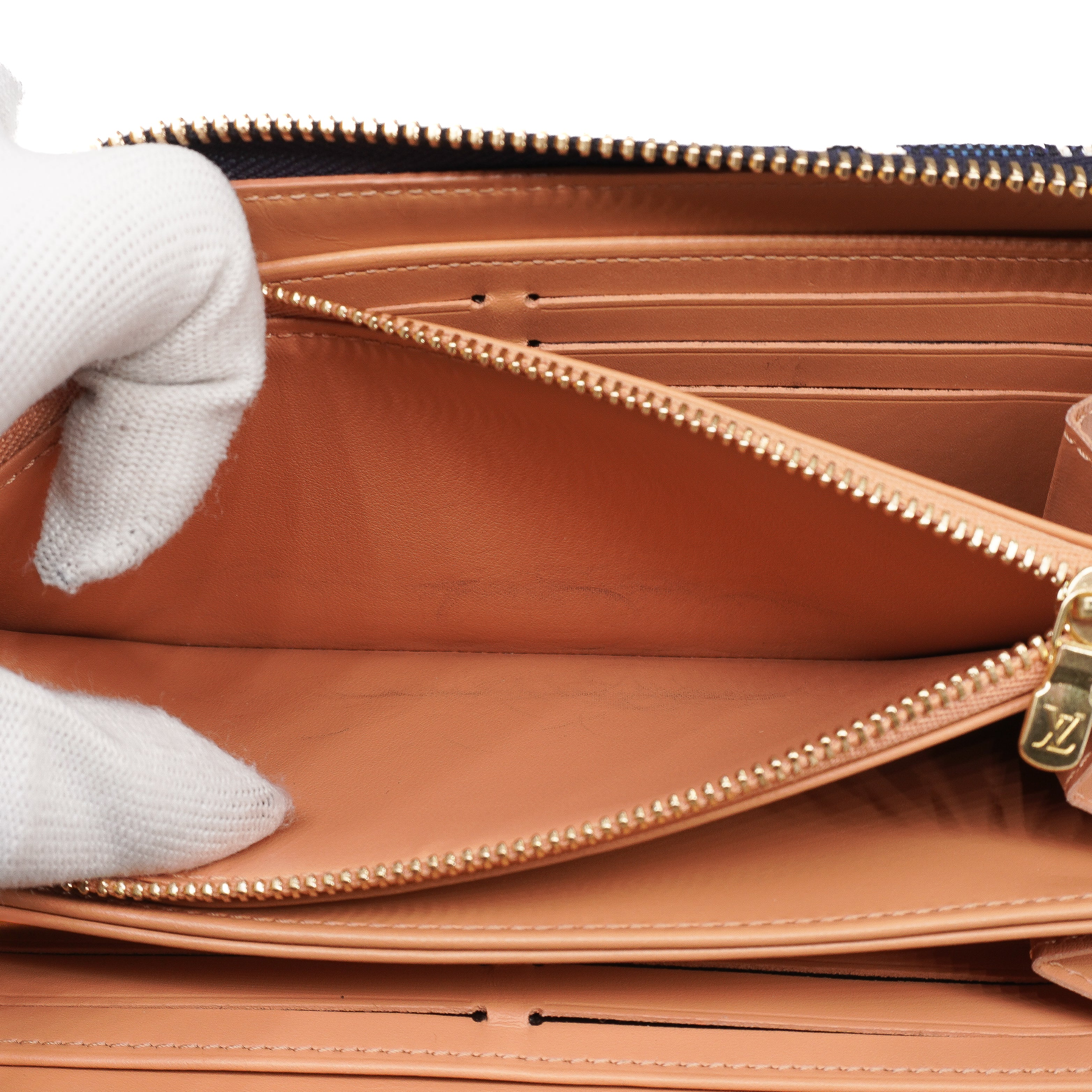 Louis Vuitton 1954 Zippy Wallet