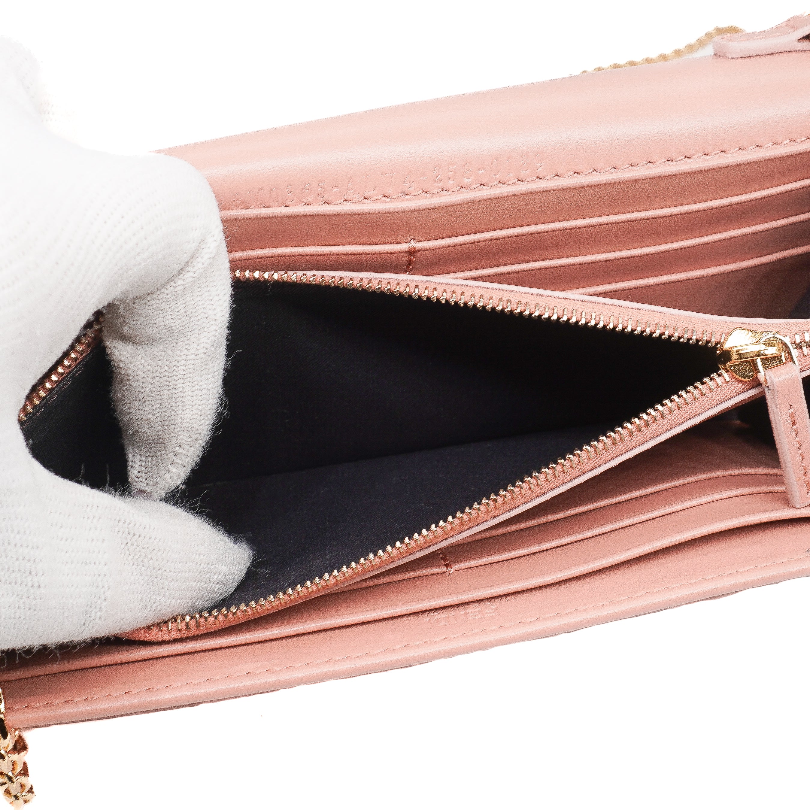 Fendi FF Diamonds Continental WOC