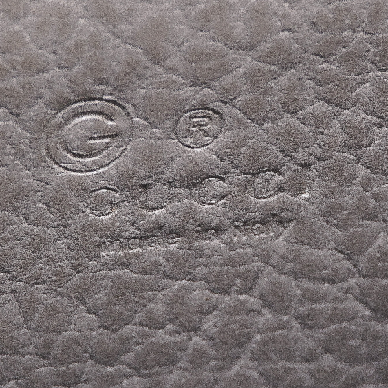 Gucci Grey Calfskin Interlocking G Chain Wallet