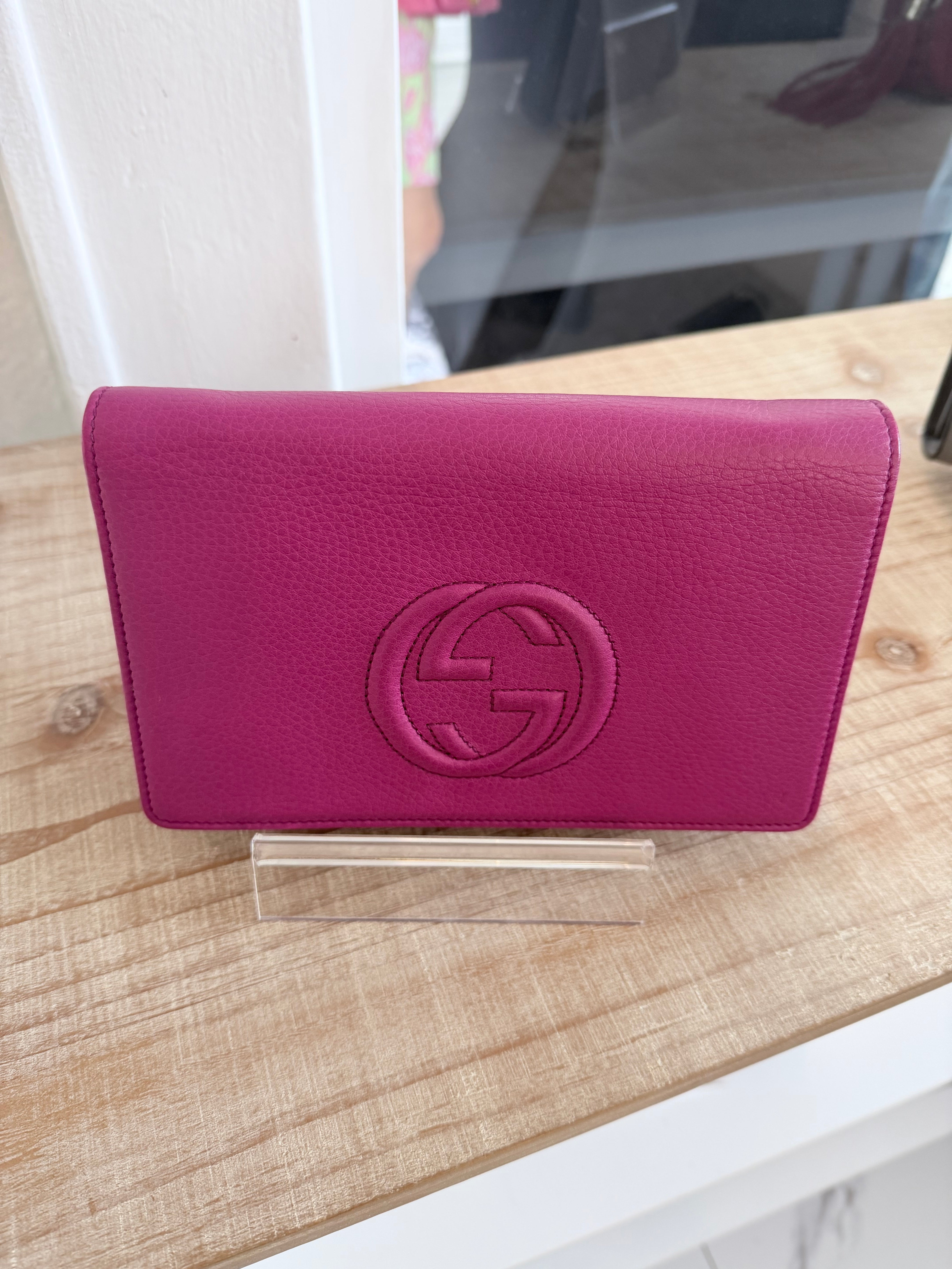 Gucci Pebbled Calfskin Soho Wallet On Chain EVENT