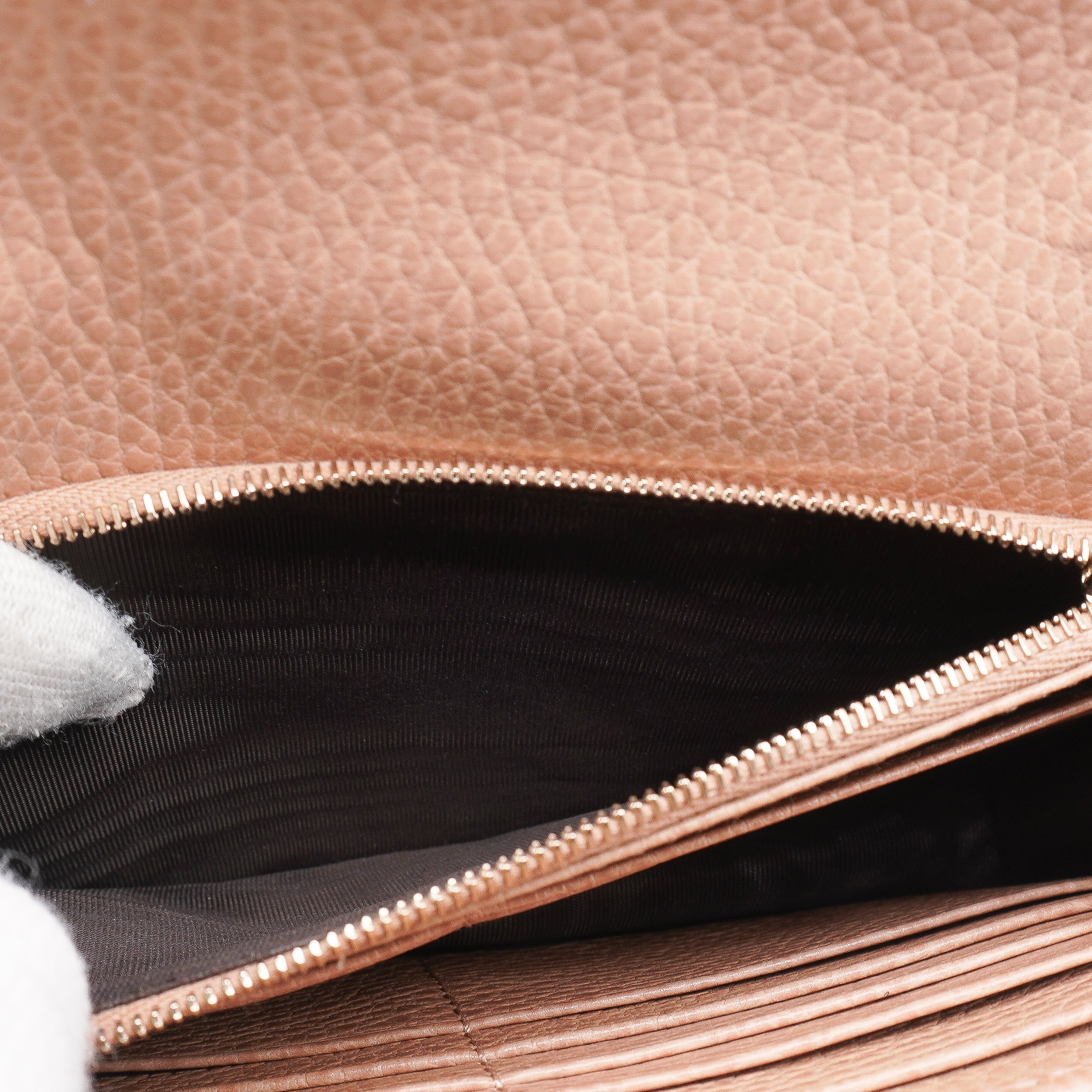 Gucci Chain Wallet
