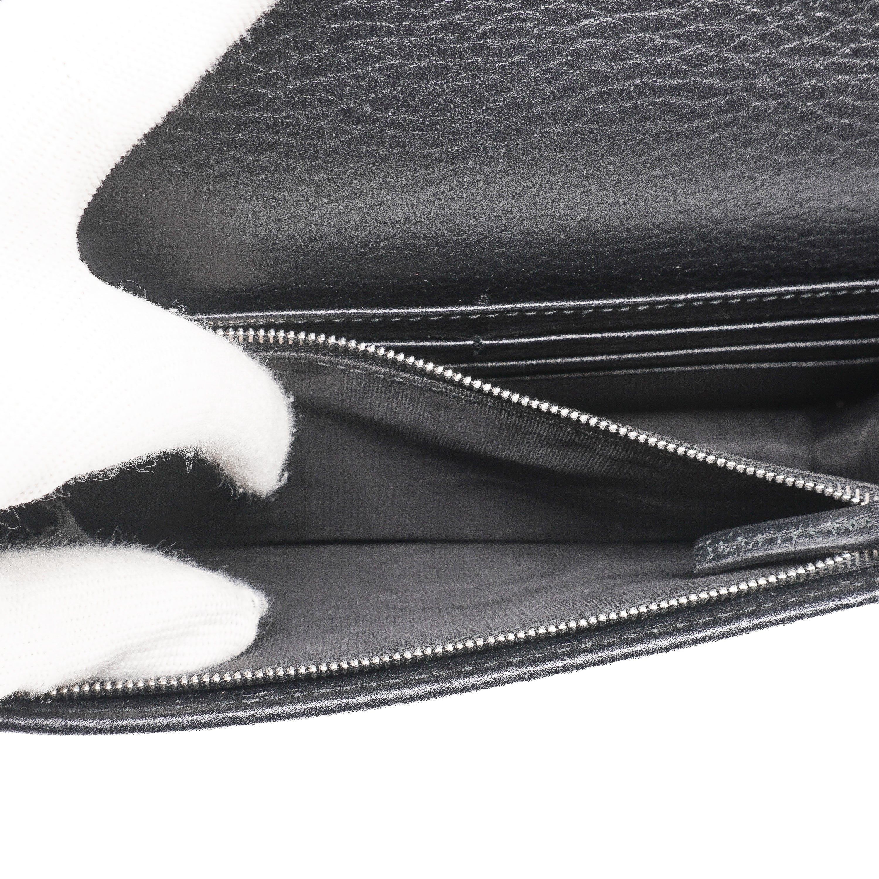 Gucci Dollar Calfskin Enamel Monochrome WOC