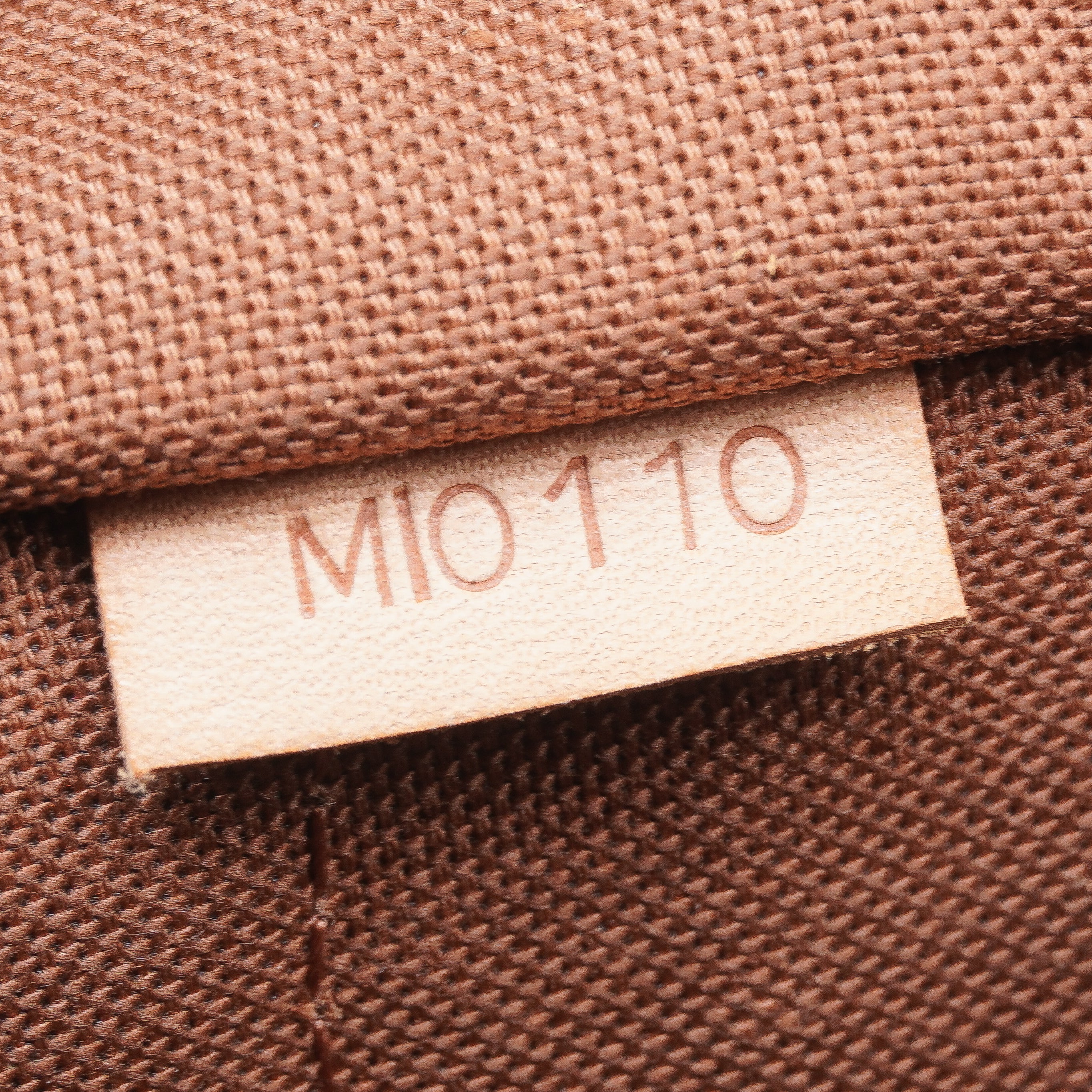 Louis Vuitton Monogram Montorgueil GM