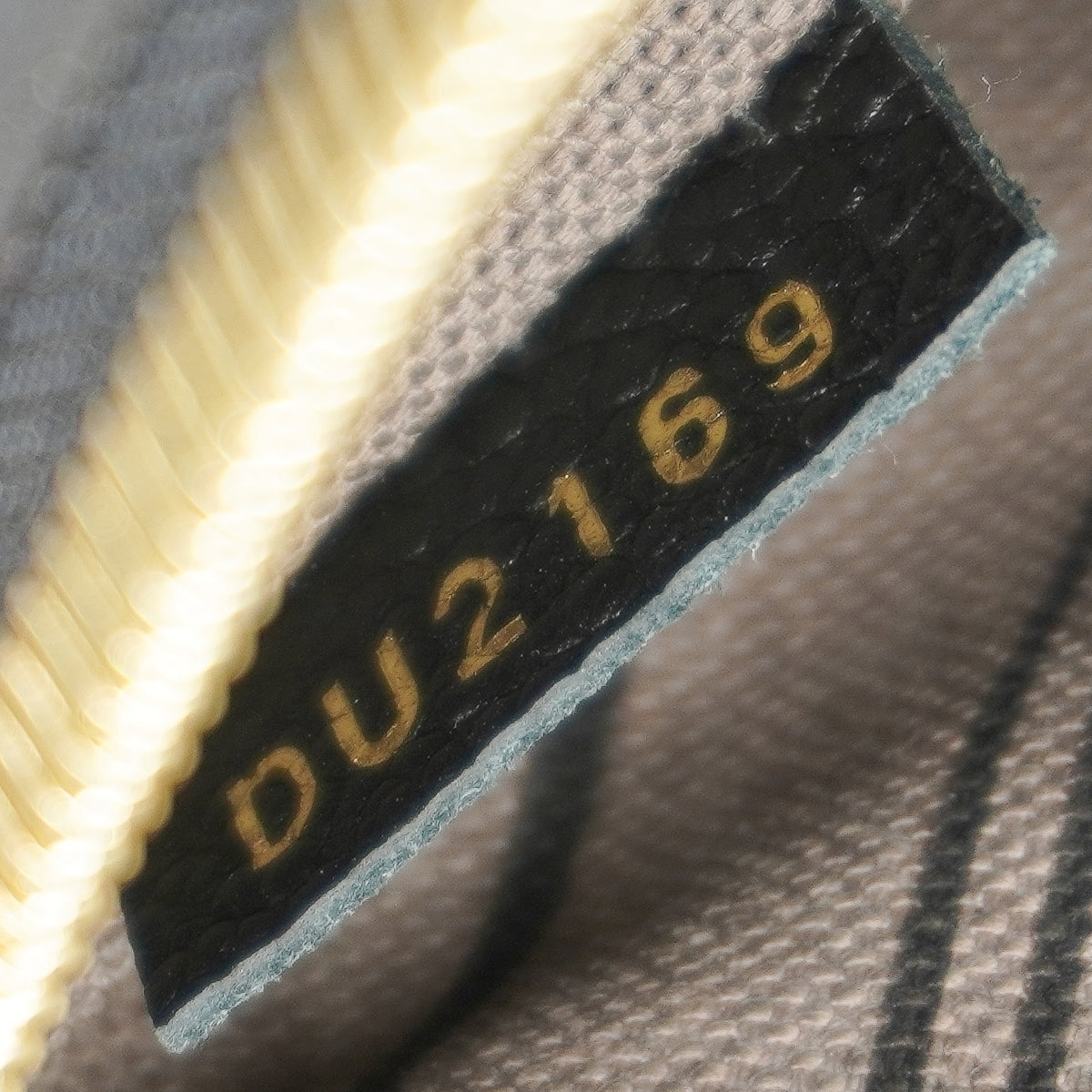 Louis Vuitton Pochette Métis Monogram Empreinte Black