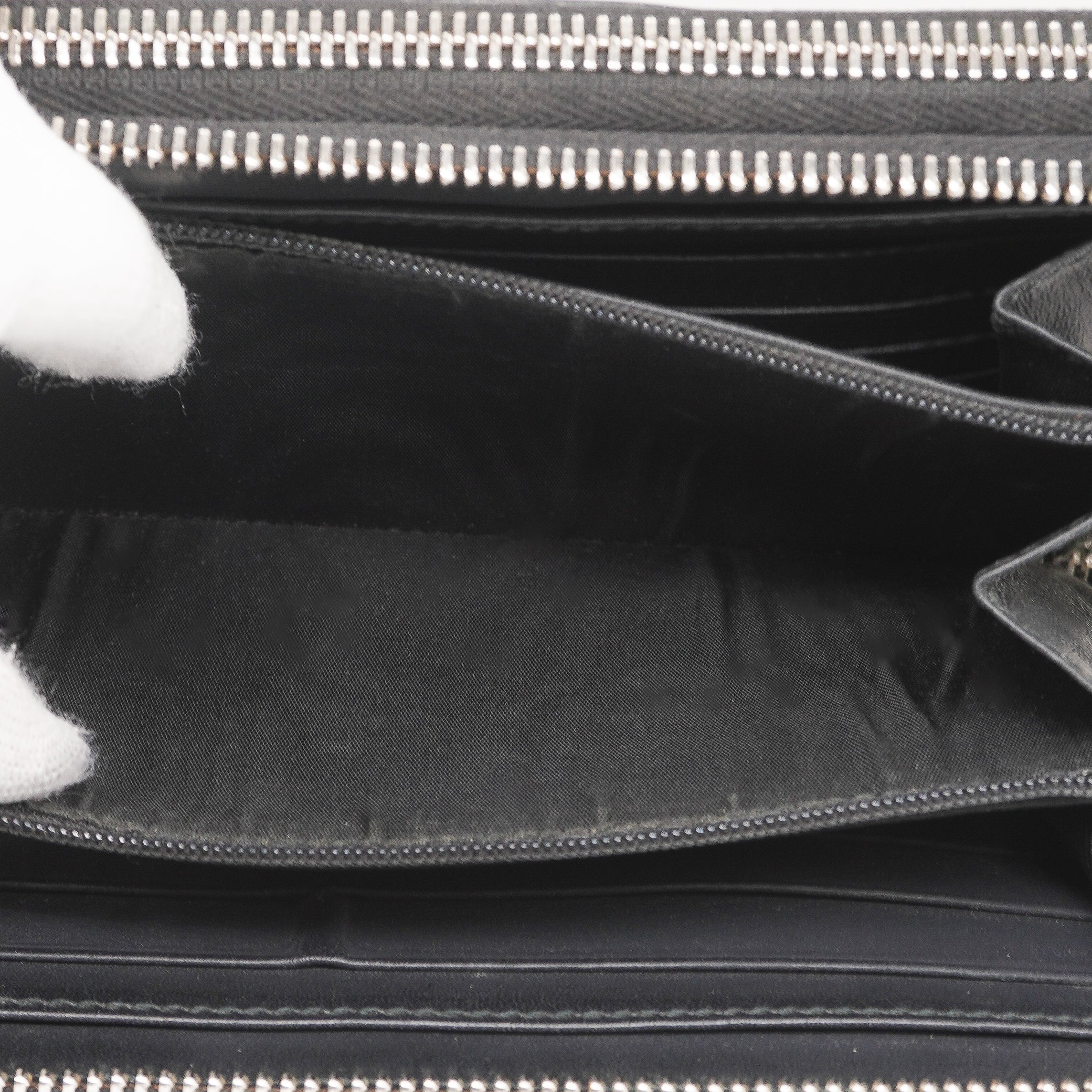 Gucci Guccissima Long Black Clutch Wallet