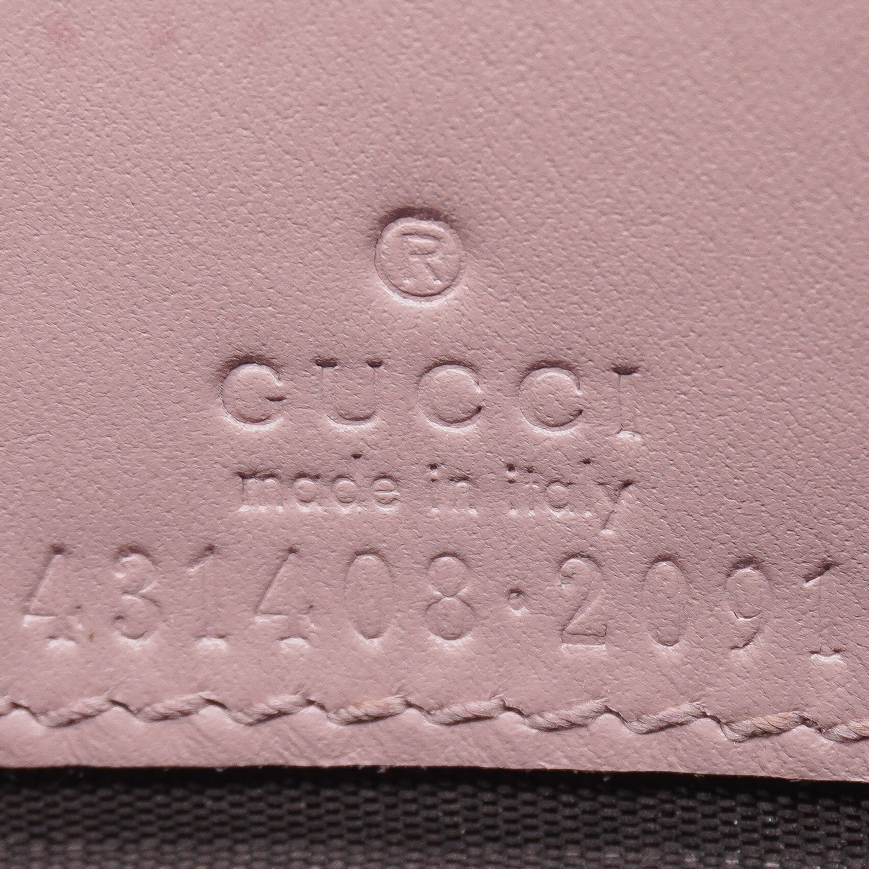 Gucci Bowy Chain Wallet