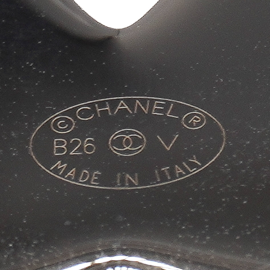 Chanel Reversible Belt