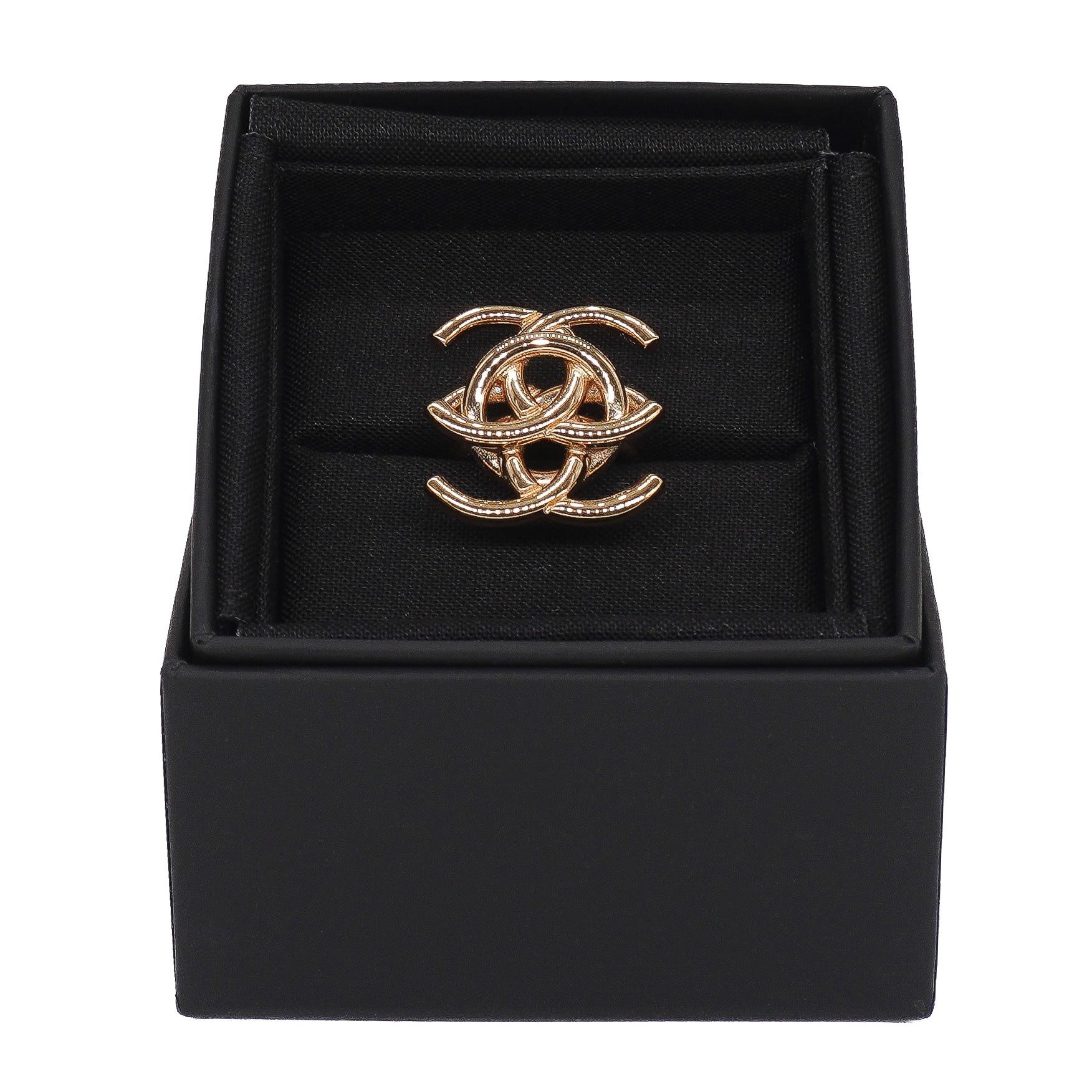 Chanel Interlocking CC Ring