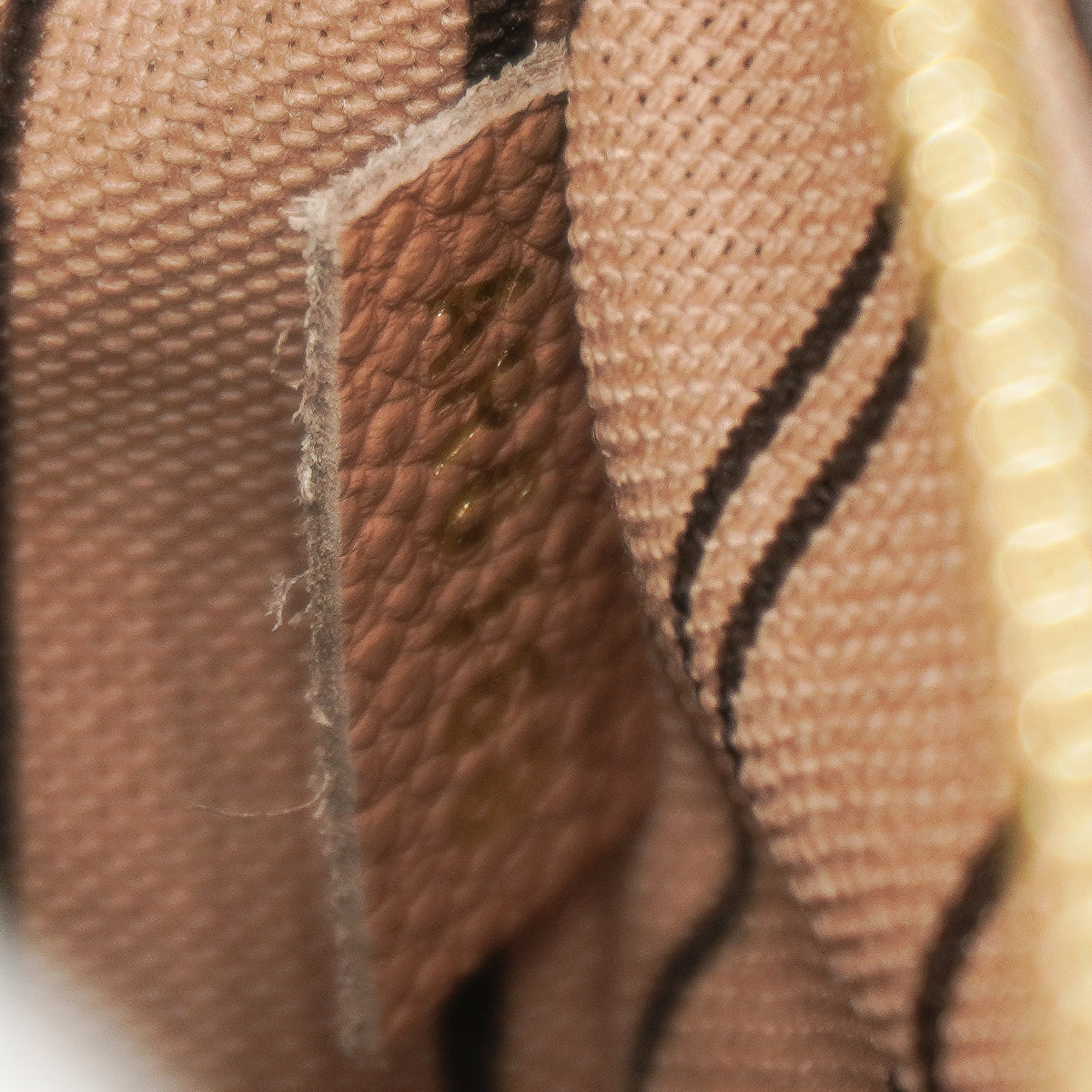 Louis Vuitton Pochette Métis Monogram Empreinte Tan