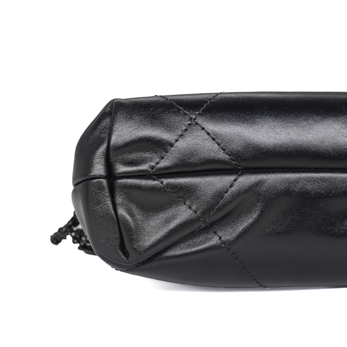 Chanel 22 Mini Shiny Calfskin So Black