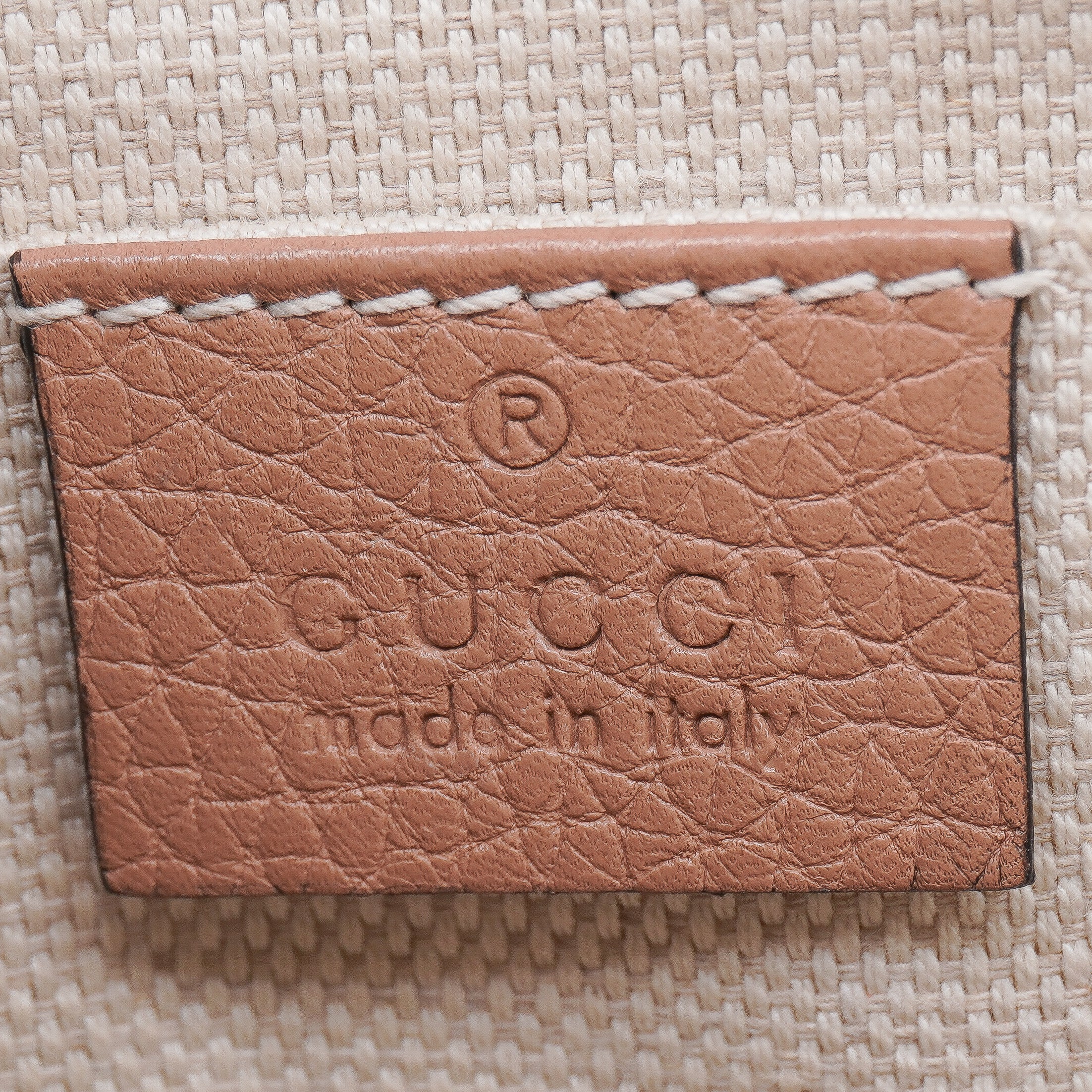 Gucci Pebbled Calfskin Soho Disco Camera Bag