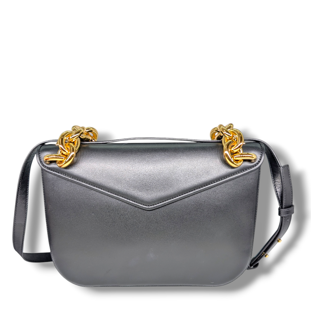 Bottega Veneta Calfskin Mount Envelope Bag (black)