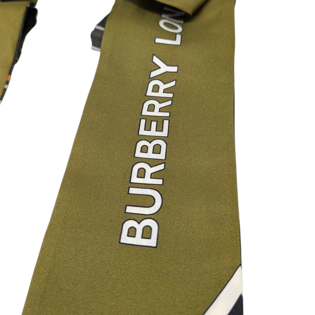 Burberrry Silk Twilly