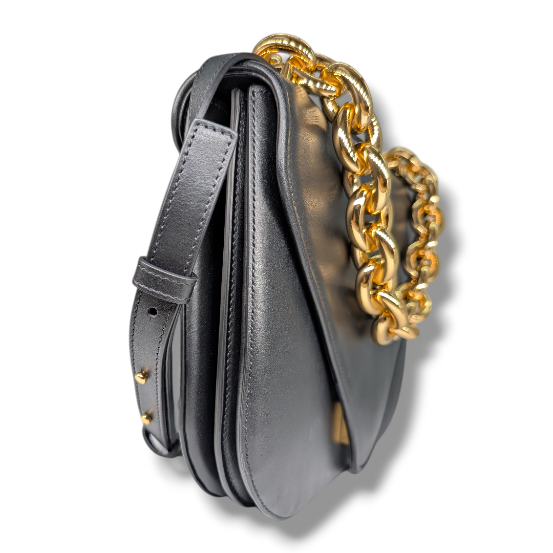 Bottega Veneta Calfskin Mount Envelope Bag (black)